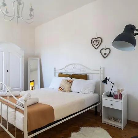 La Terrazza Sul Ricetto Guest Apartamento *