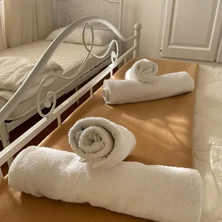 Apartamento La Terrazza Sul Ricetto Guest *